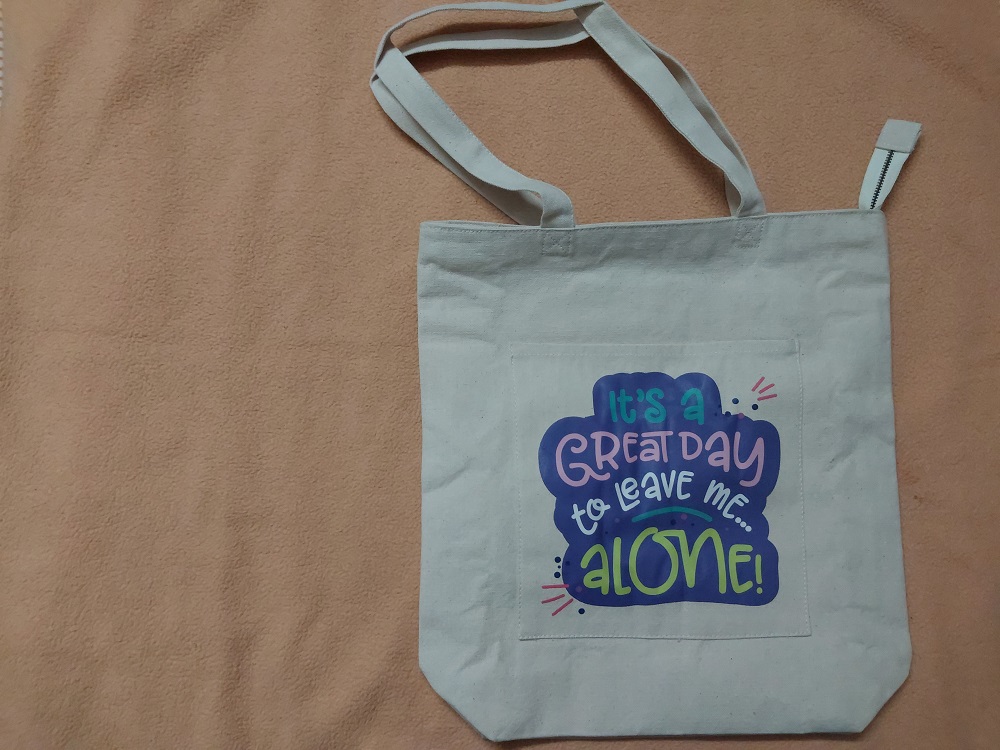 Tote bag